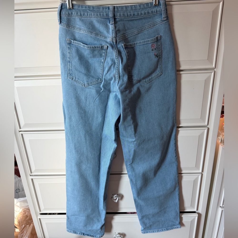 Old Navy Light Blue Floral Straight Leg Jeans - Picture 4 of 6